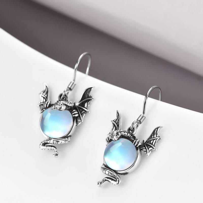 Brunhilde Earrings in Moonstone