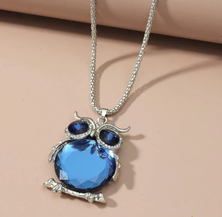 Owl Necklace in Moonstone